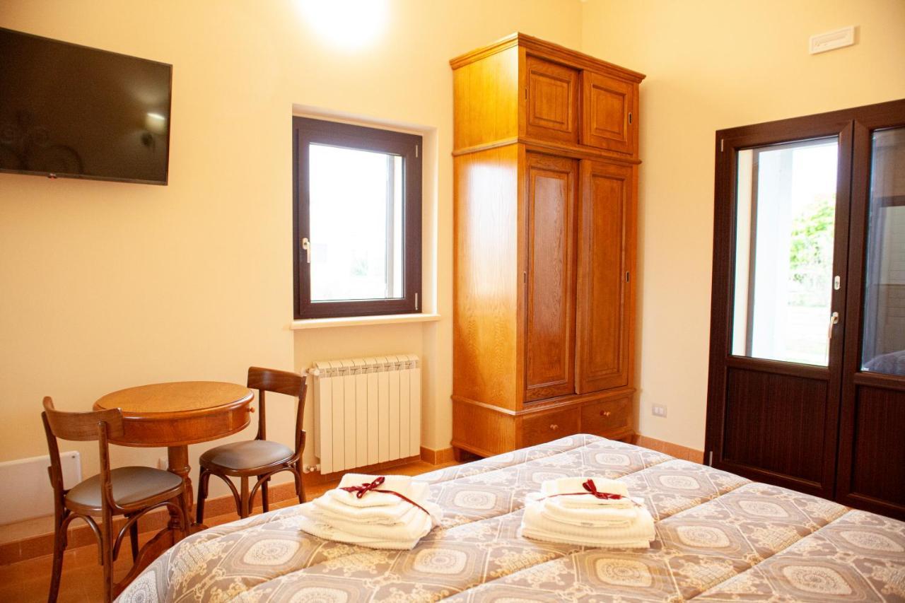 Podere Giovanni Olivo Tarquinia Buitenkant foto